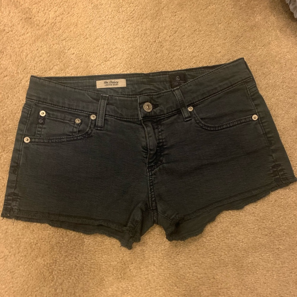 AG daisy low rise short grey